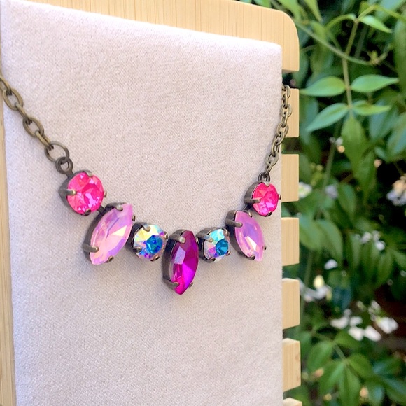 Hot Pink + Pink-Purple Opal Aurora Borealis Antique Brass Crystal Necklace - Picture 4 of 8